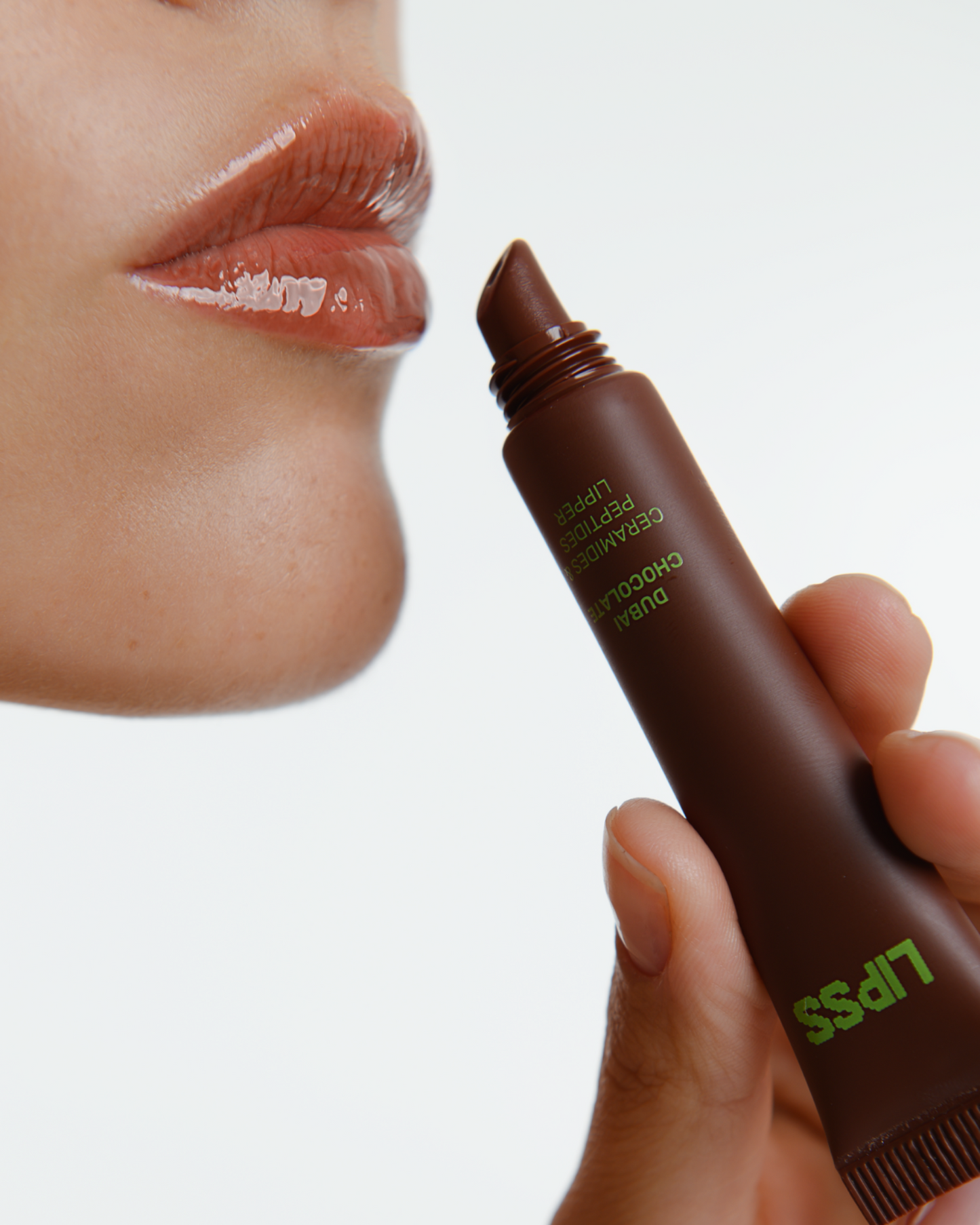 Lipper-блиск Dubai Chocolate