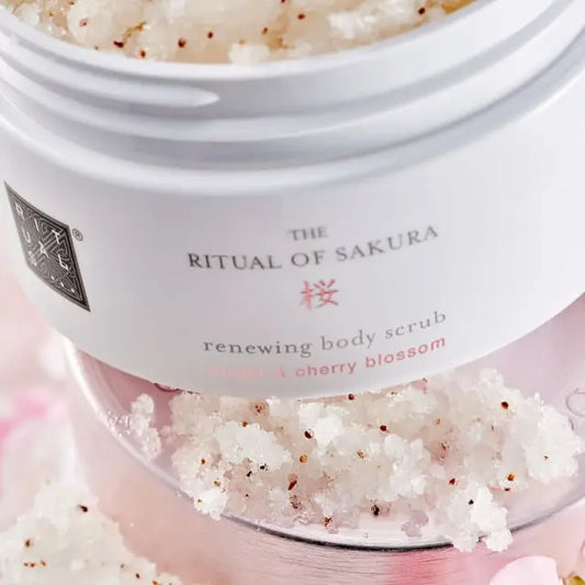 Скраб для тела The Ritual of Sakura Sugar Body Polish Scrub, 125 г