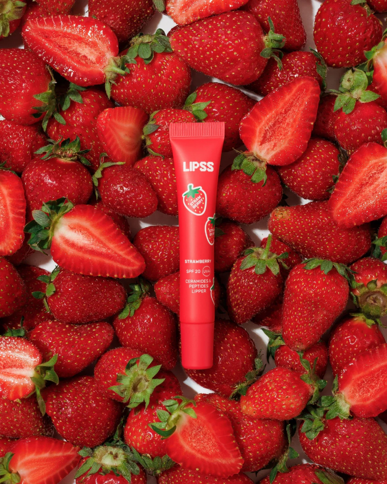 STRAWBERRY LIPPER соковита полуниця