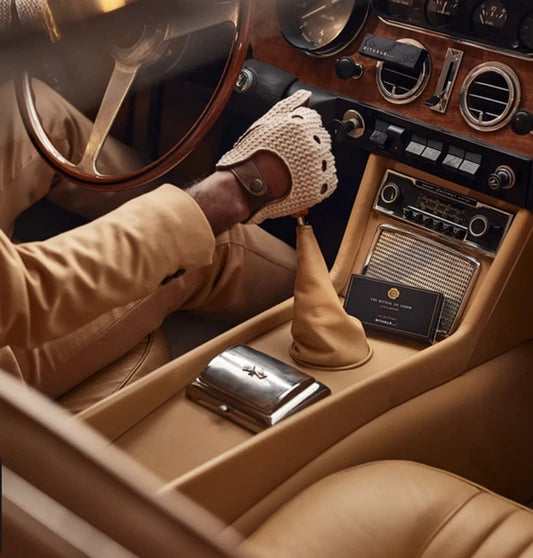 Автопарфум The Ritual Of Oudh, фіксатор + 2 змінні картриджі