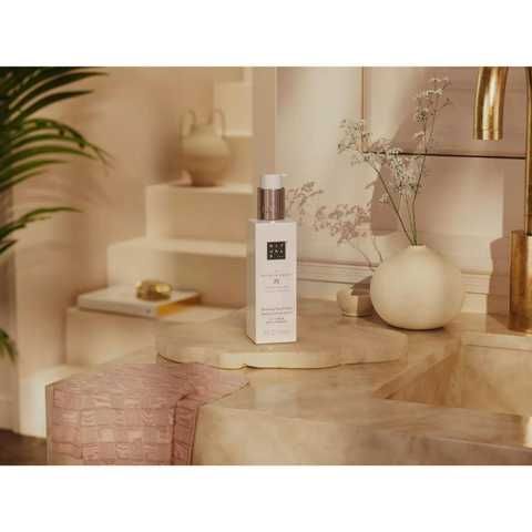 Восстанавливающий бальзам для рук The Ritual of Sakura, 175 мл