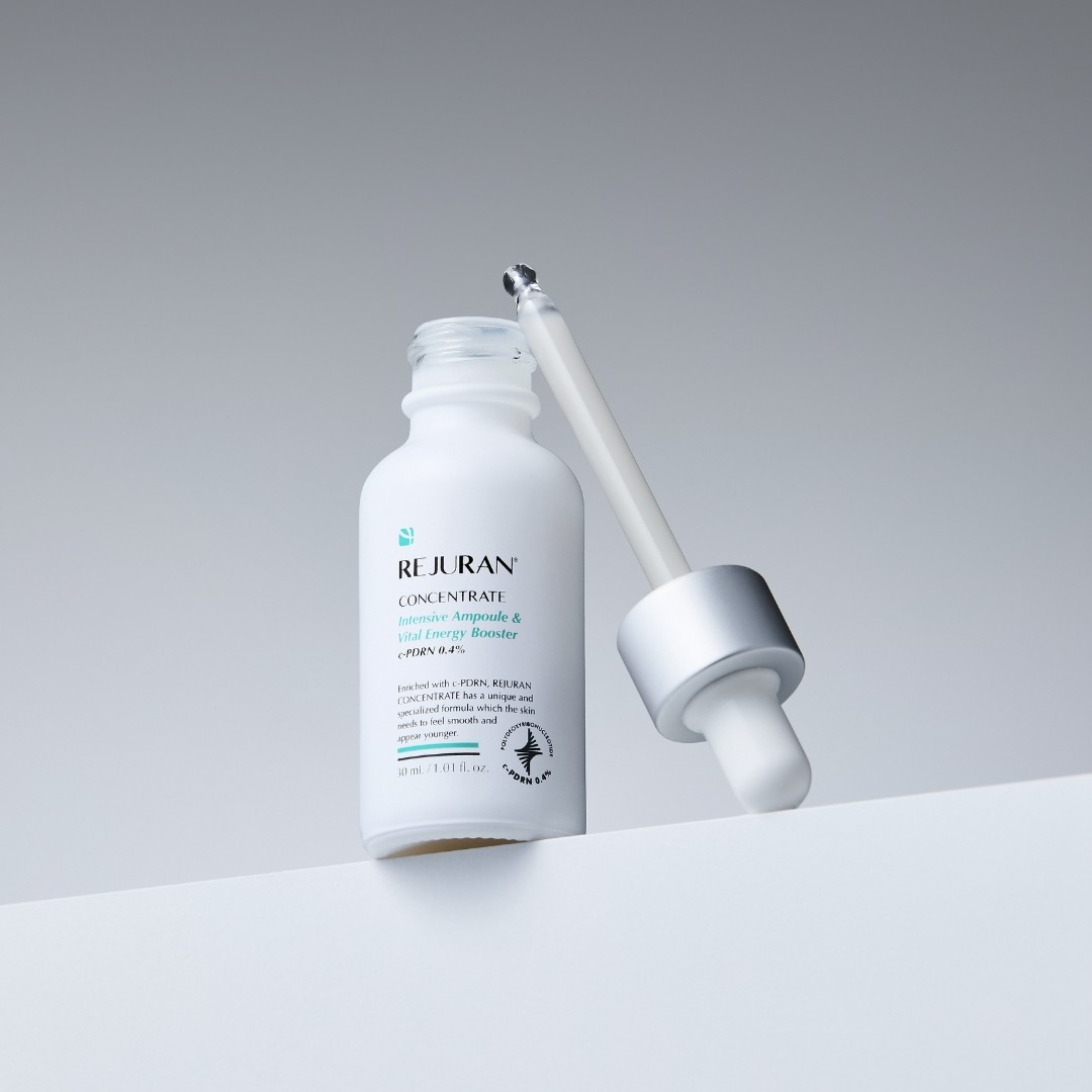 Концентрат-сироватка для обличчя REJURAN Concentrate Rejuvenating Vital Energy Booster