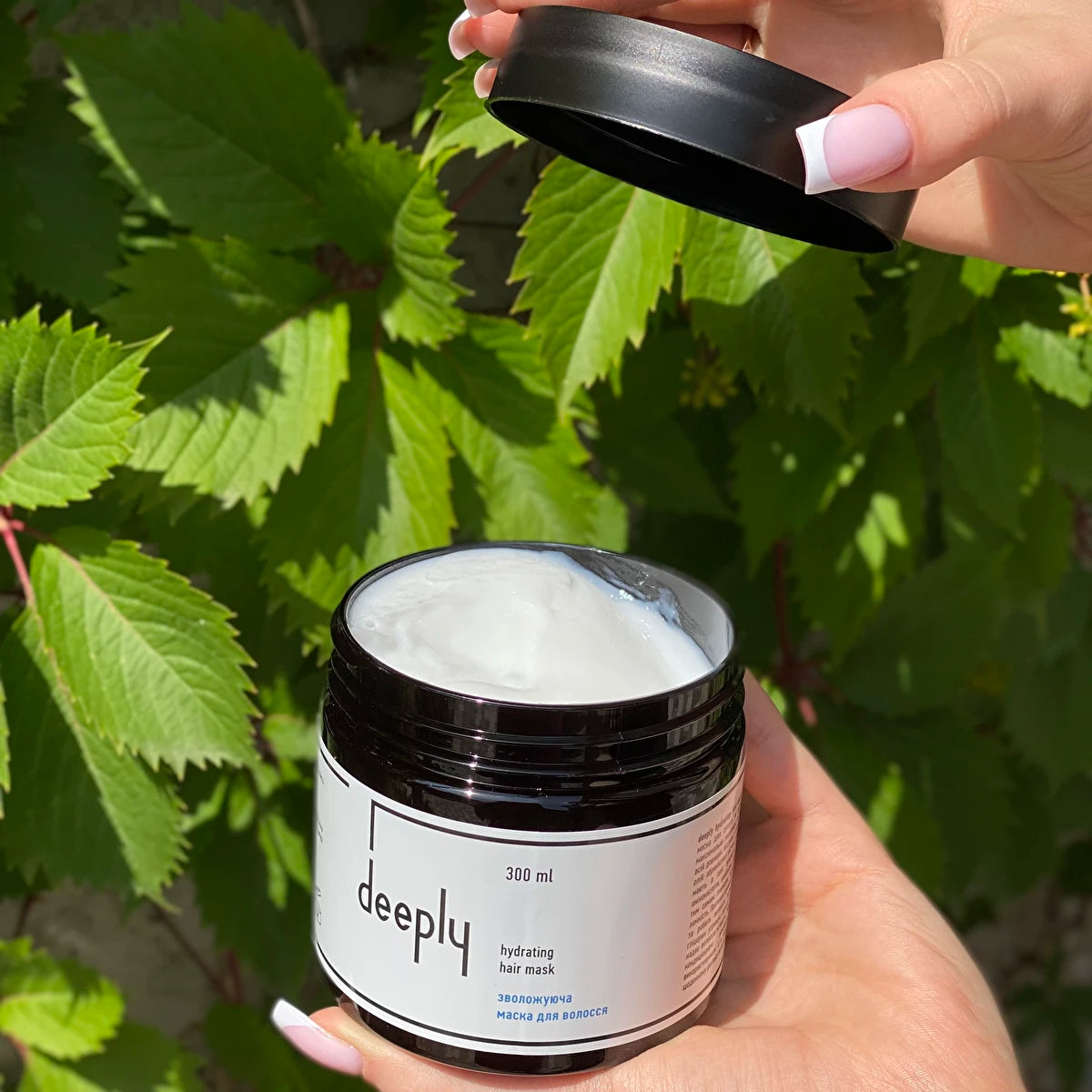 Увлажняющая маска для волос Deeply Hydrating Hair Mask