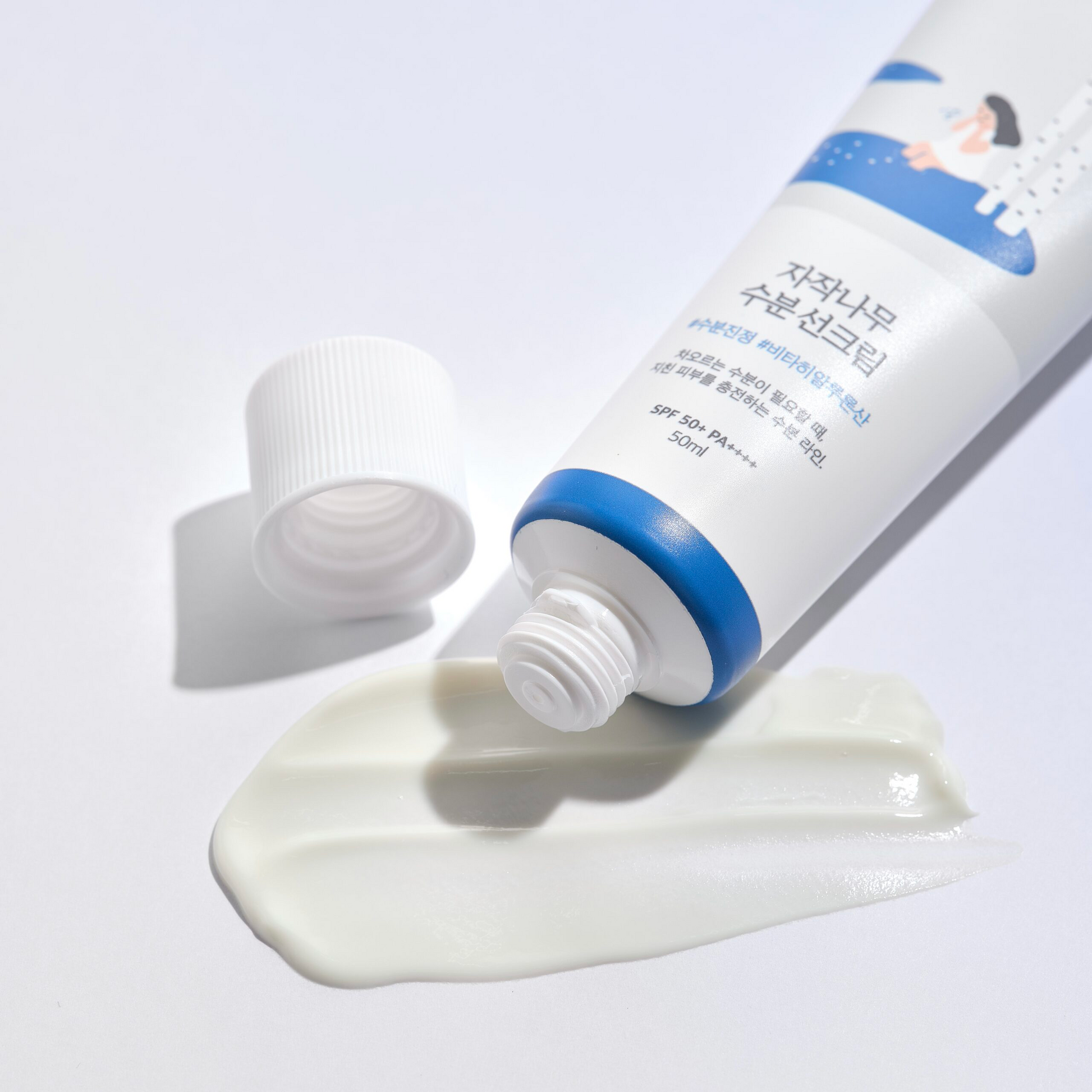 Сонцезахисний крем з березовим соком ROUND LAB Birch Juice Moisturizing Sunscreen 50 ml - Blush