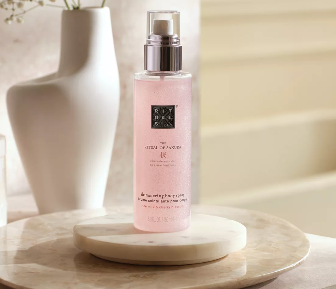 Спрей для тіла з шимером The Ritual of Sakura Shimmering Body Spray 150 мл - Blush